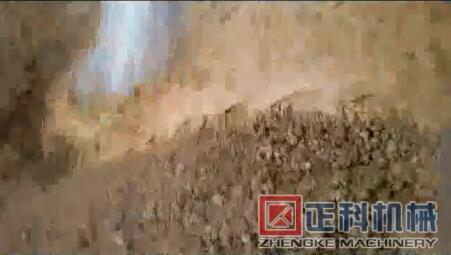 草莓视频污在线机械河卵石筛洗生产线现场视频